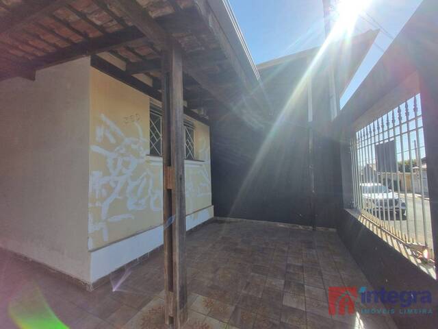 #906 - Casa para Venda em Limeira - SP - 2