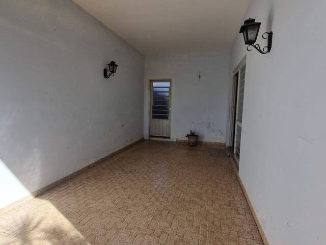 #908 - Casa para Venda em Limeira - SP - 2